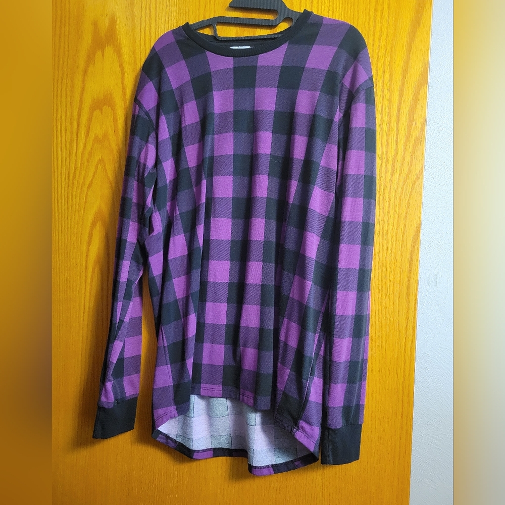 Lularoe Hudson top